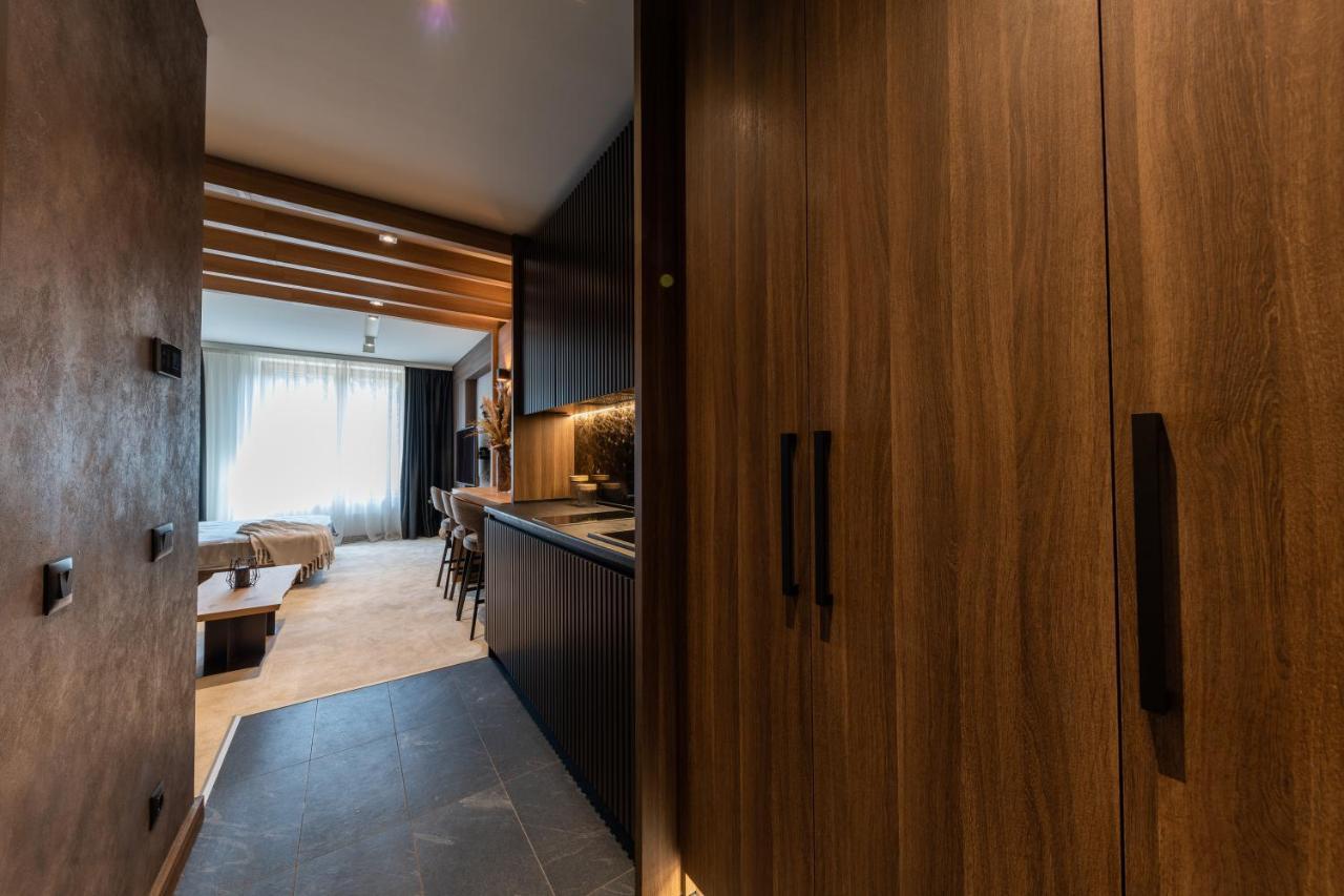 Aparthotel Woodside By Anaya Копаоник Екстериор снимка